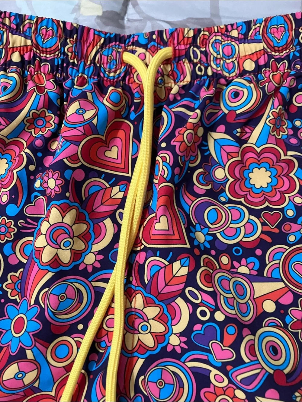 Men's hybrid swim trunks “love overload” size small